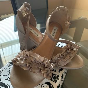 Block heel open toe with straps